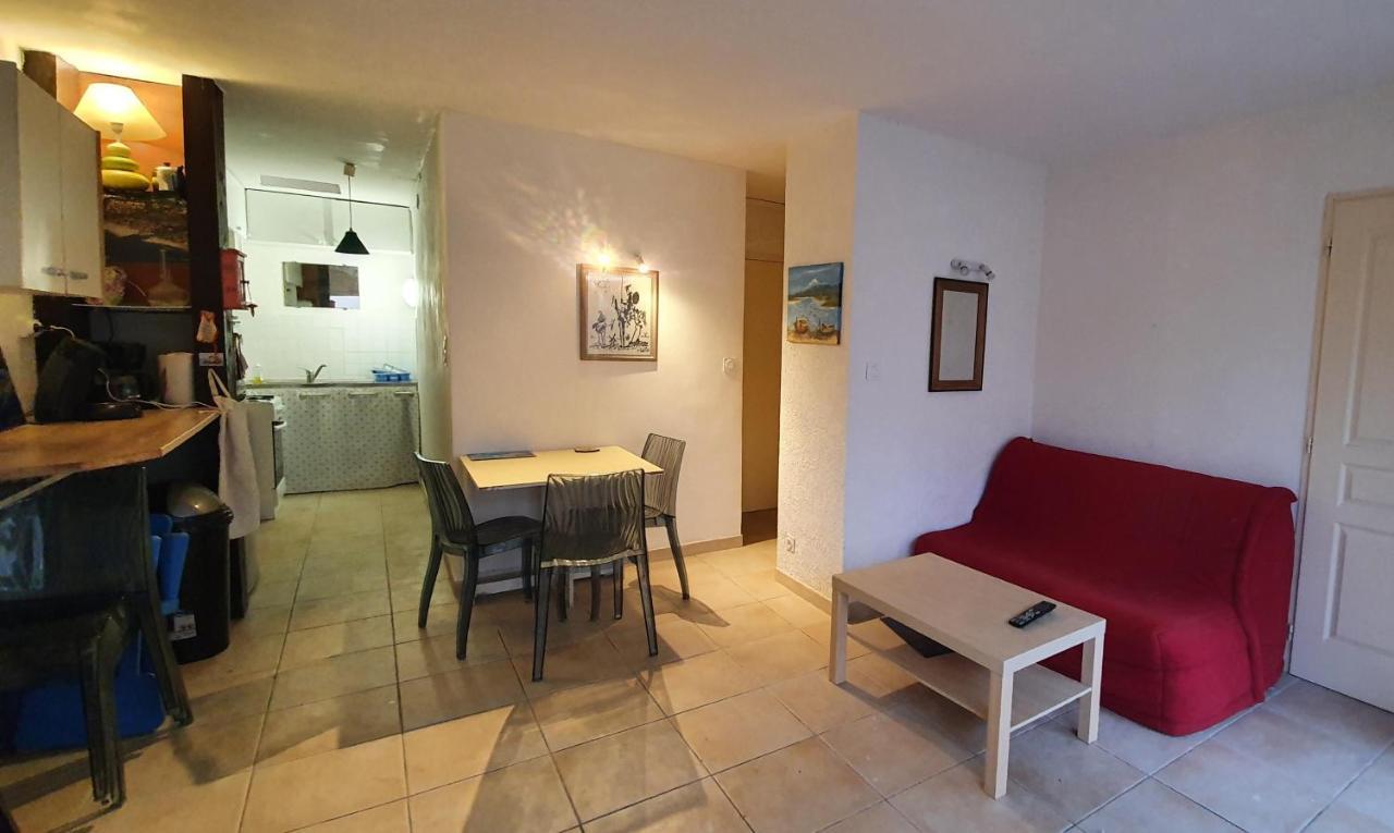 Appartement avec vaste terrasse à 30 m des dunes Agde Extérieur photo